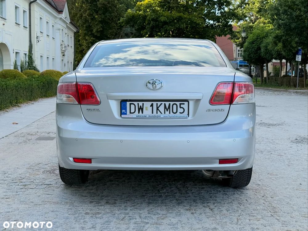Toyota Avensis 1.8 Sol plus NAVI MS - 7
