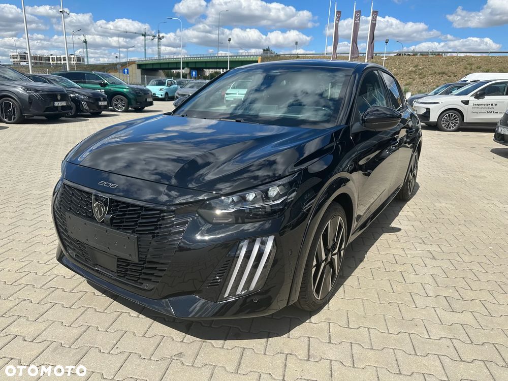Peugeot 208 1.2 mHEV GT - 8