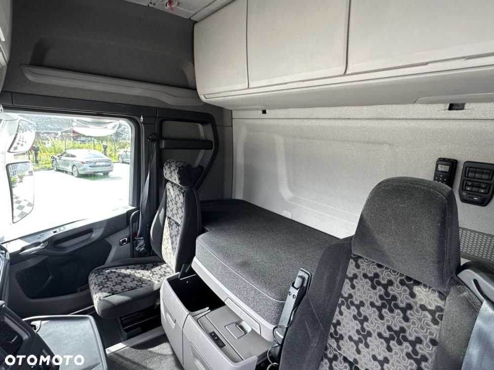 Scania R 450 A4x2NA - 9