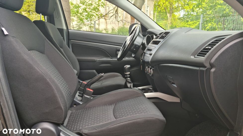 Mitsubishi ASX 1.8 DI-D 2WD Diamant Edition - 16