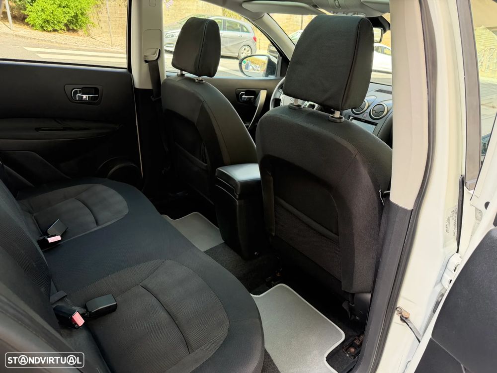 Nissan Qashqai 1.6 Acenta - 11