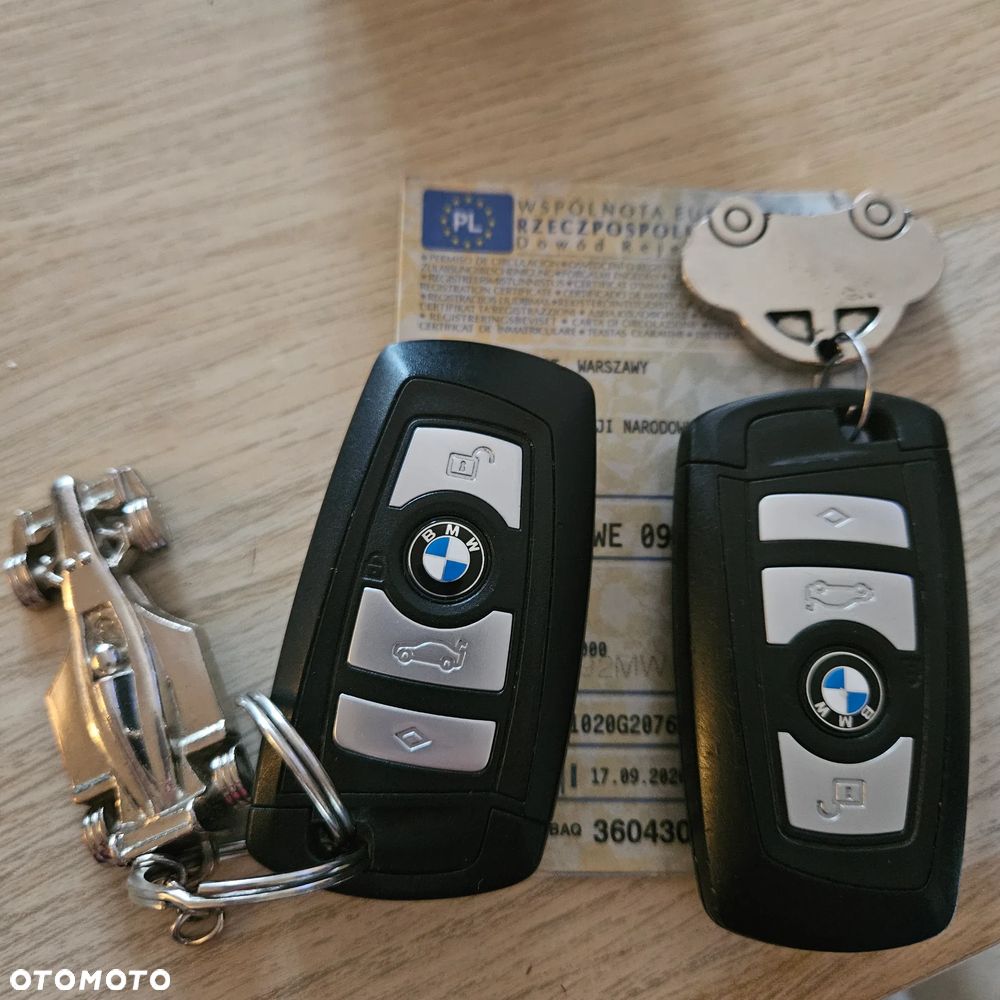 BMW Seria 5 520d - 12