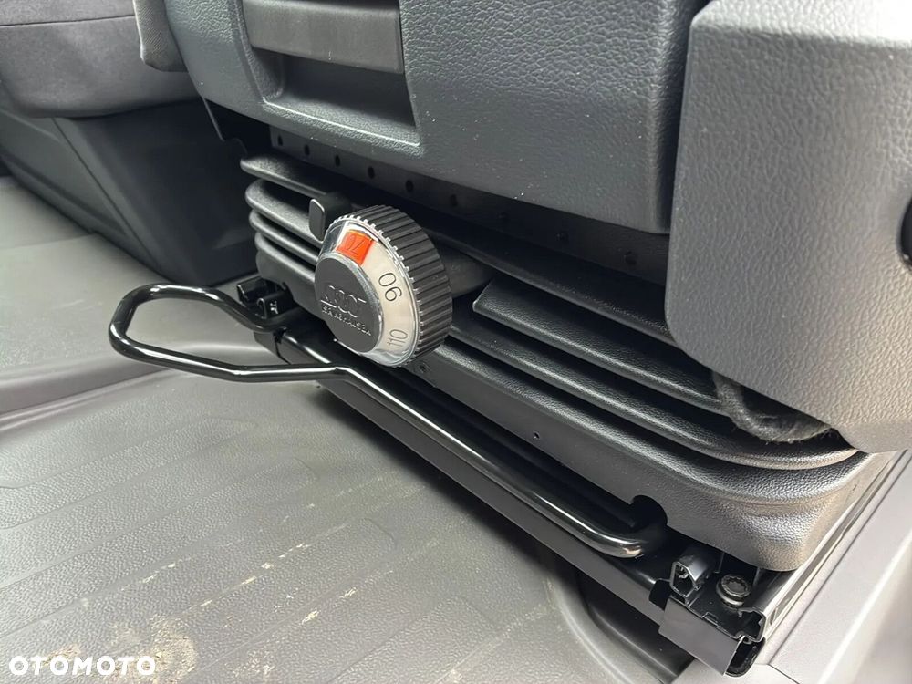 Volkswagen Crafter 35 Furgon L4H3, 2.0BiTDI 177KM, 4490mm, Wysoki dach - 40