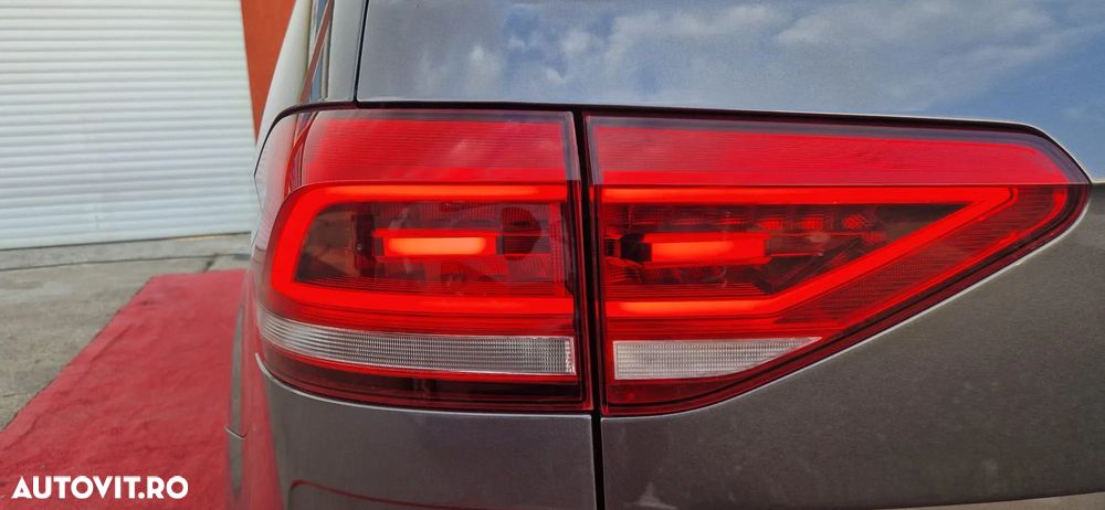 Volkswagen Touran 1.6 TDI SCR (BlueMotion Technology) Trendline - 23