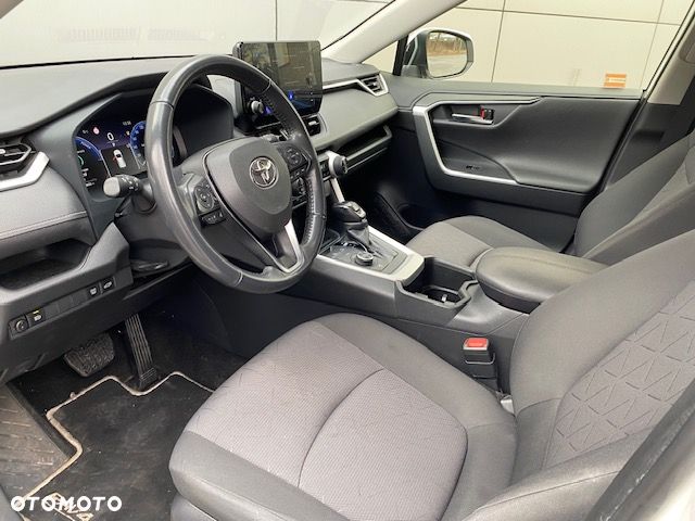 Toyota RAV4 - 22