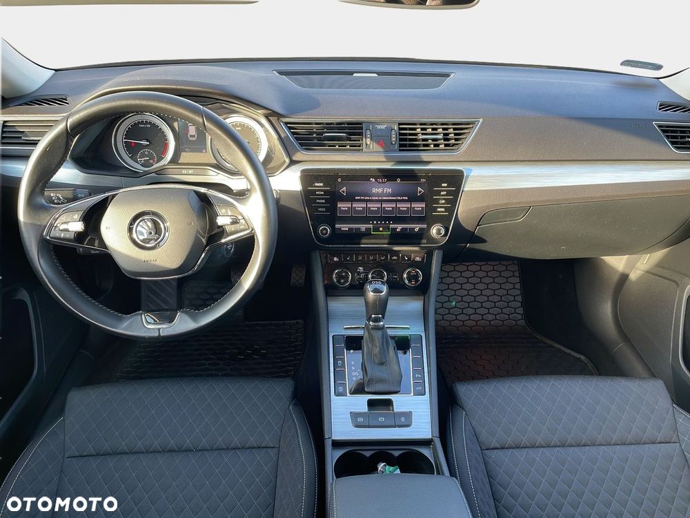 Skoda Superb 2.0 TDI DSG Ambition - 10