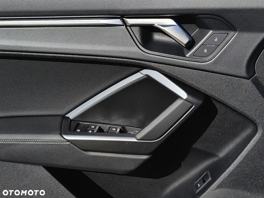 Audi Q3 Sportback - 22