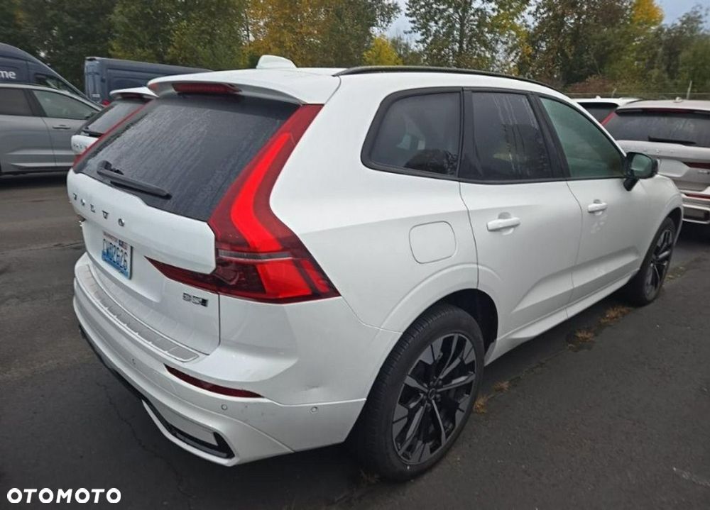 Volvo XC 60 - 4