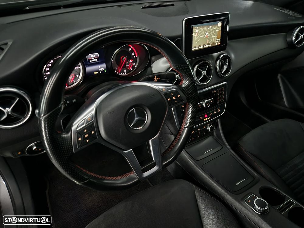 Mercedes-Benz GLA 220 CDI AMG Line 4-Matic - 10
