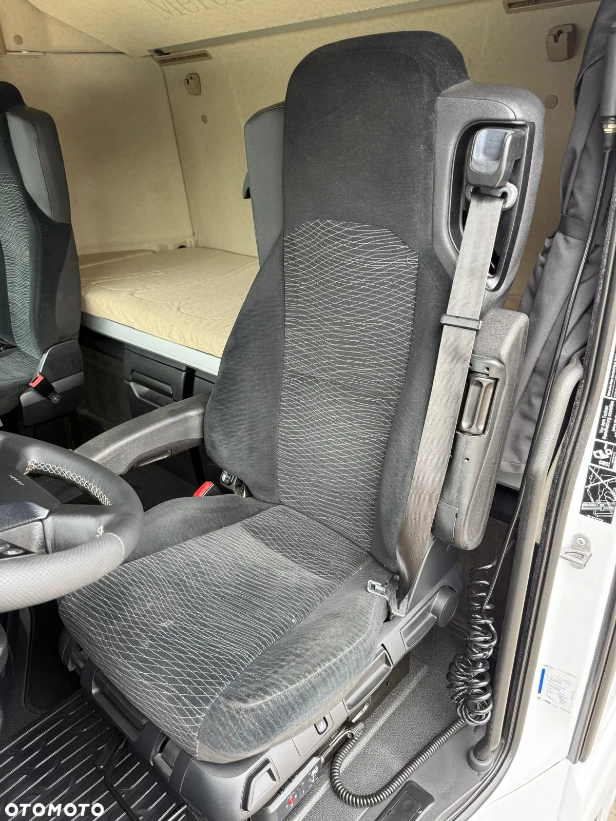 Mercedes-Benz Actros 2542 / E6 / burto-firanka 8,5 m + winda / 21Epal / z Niemiec / sypialka plandeka firana skrzynia - 32