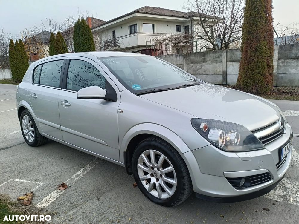 Opel Astra 1.8 Automatik Cosmo - 1