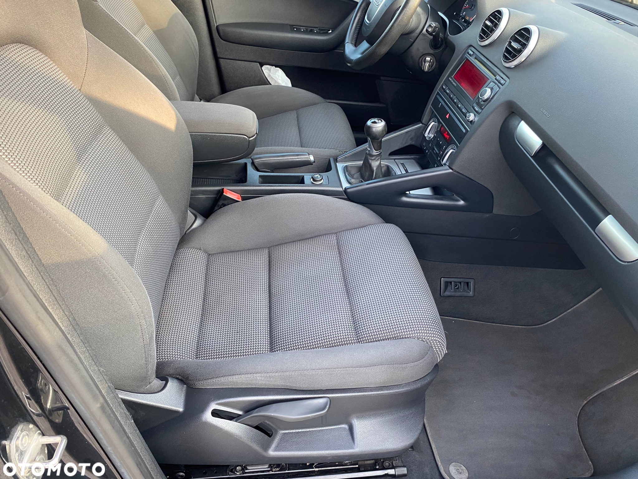 Audi A3 1.6 Sportback Attraction - 23