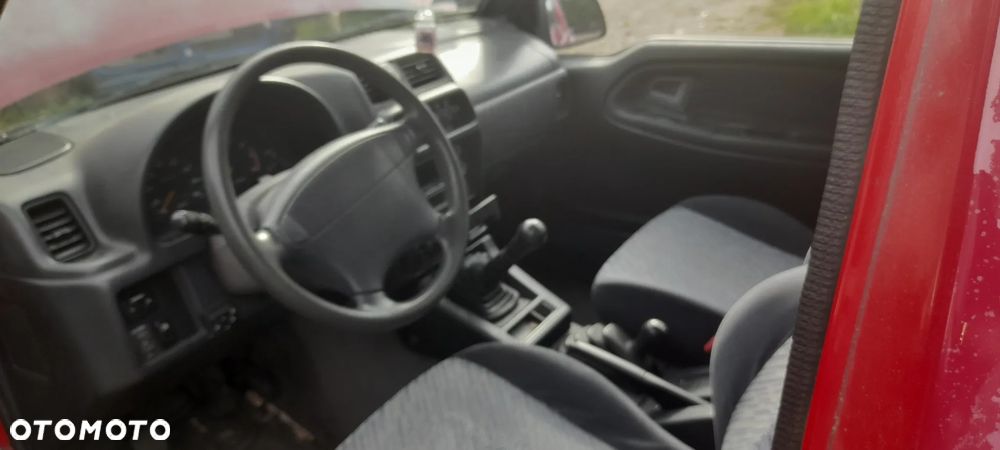 Suzuki Vitara Standard - 9