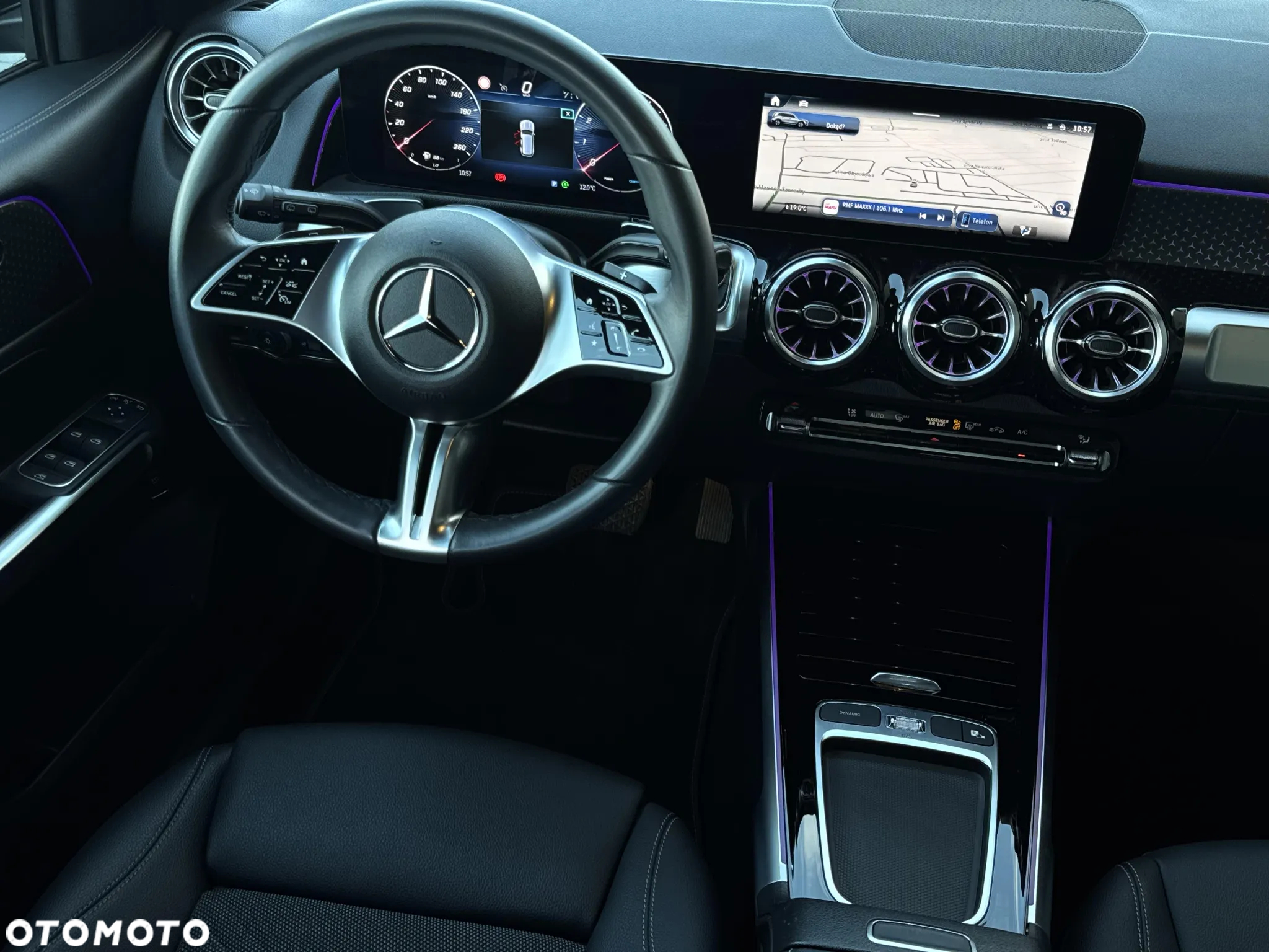 Mercedes-Benz GLB - 9