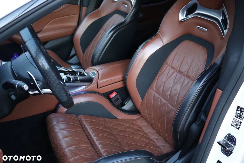 Mercedes-Benz AMG GT 43 4-Matic+ - 26