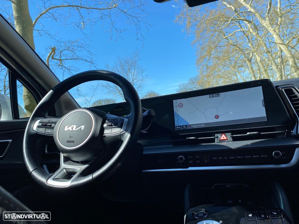 Kia Sportage 1.6 T-GDi HEV Tech - 17