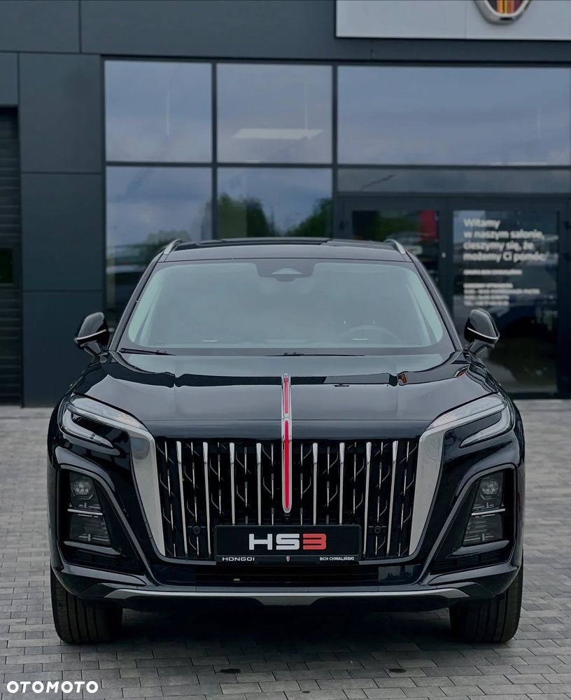 Hongqi HS3 - 3