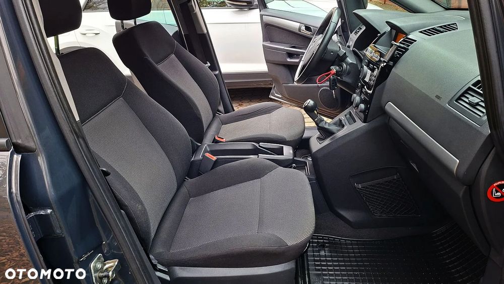 Opel Zafira 1.8 Selection - 18
