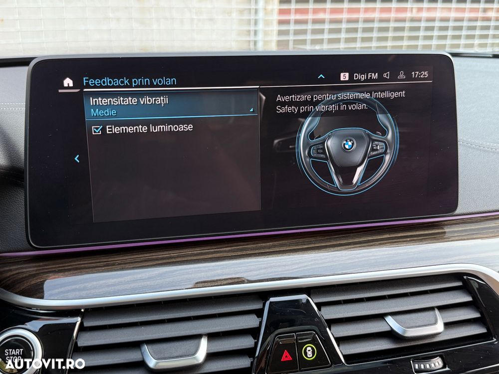 BMW Seria 5 530e Aut. Luxury Line - 37