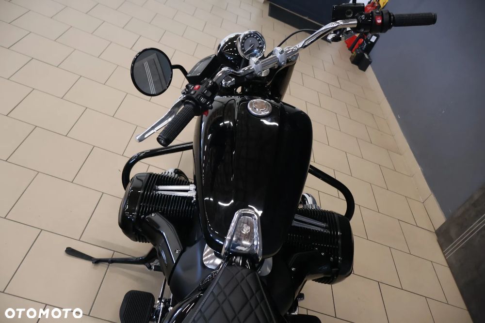 BMW R - 8