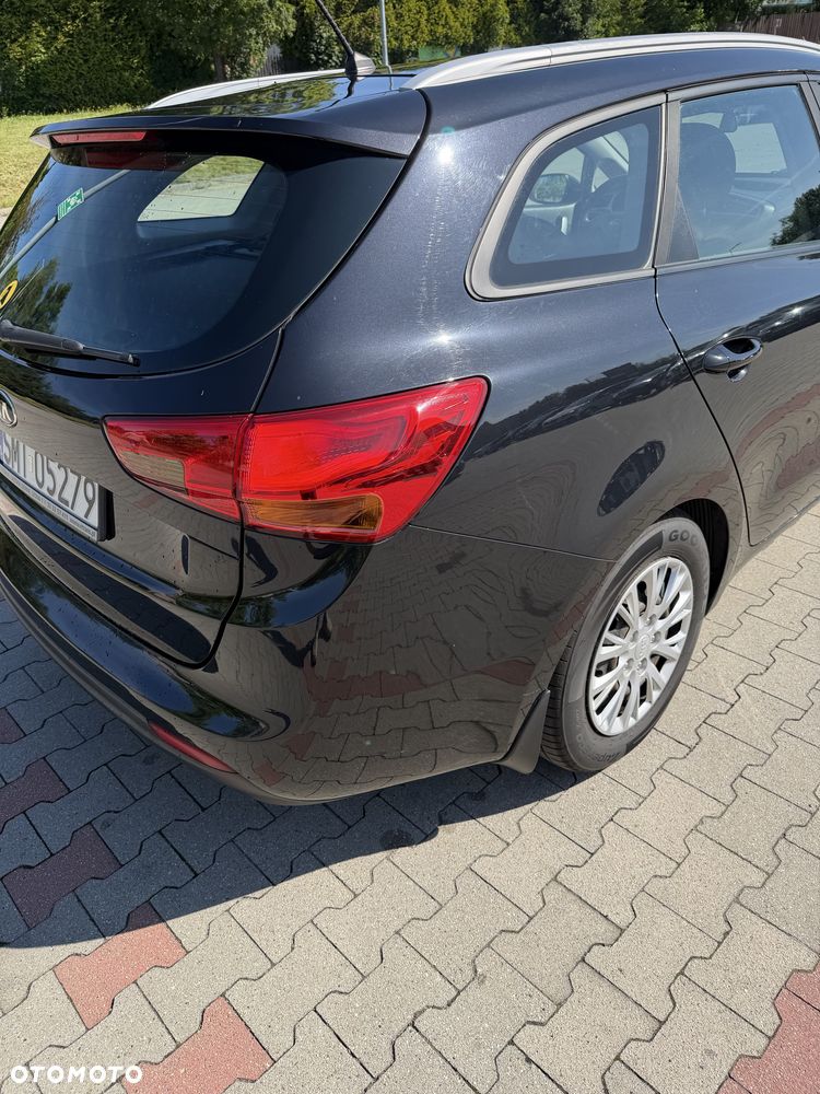 Kia Ceed - 6