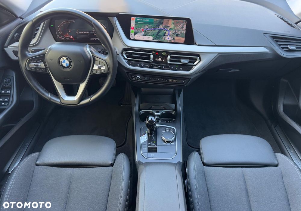 BMW Seria 2 220i Advantage sport - 15