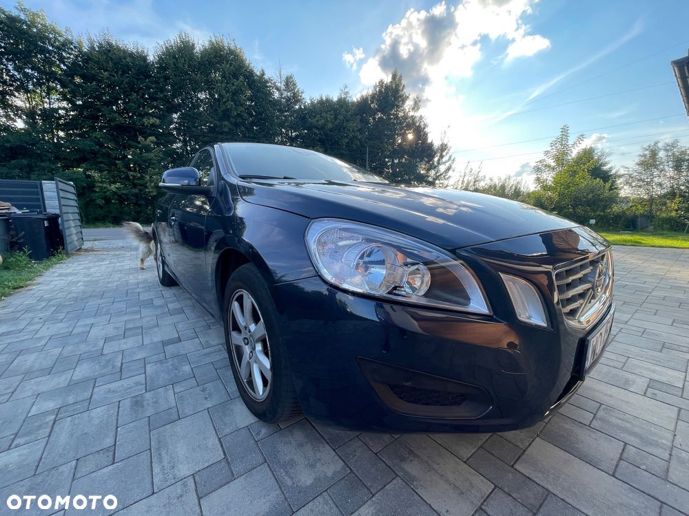 Volvo S60 D3 Kinetic - 1
