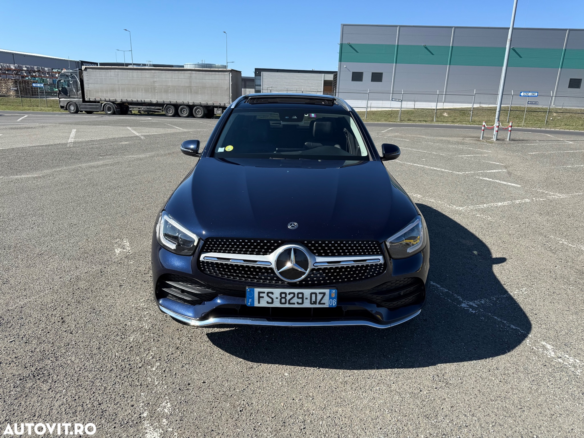 Mercedes-Benz GLC 220 d 4Matic 9G-TRONIC AMG Line Plus - 32