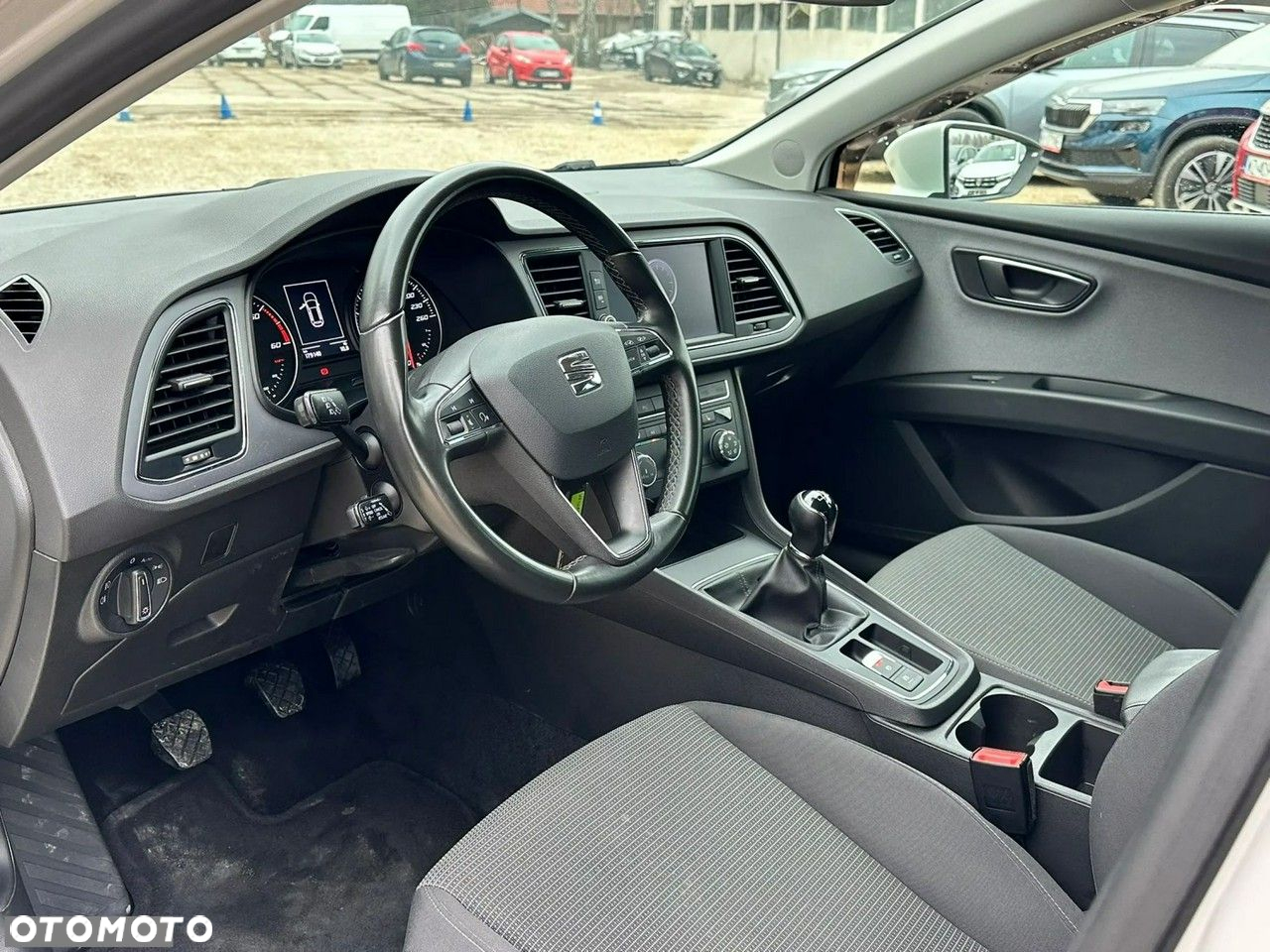 Seat Leon 1.6 TDI Style S&S - 9