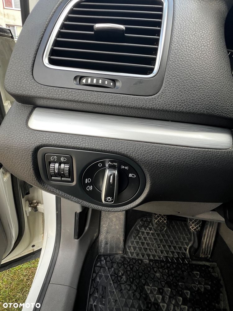 Volkswagen Sharan 2.0 TDI Highline - 23