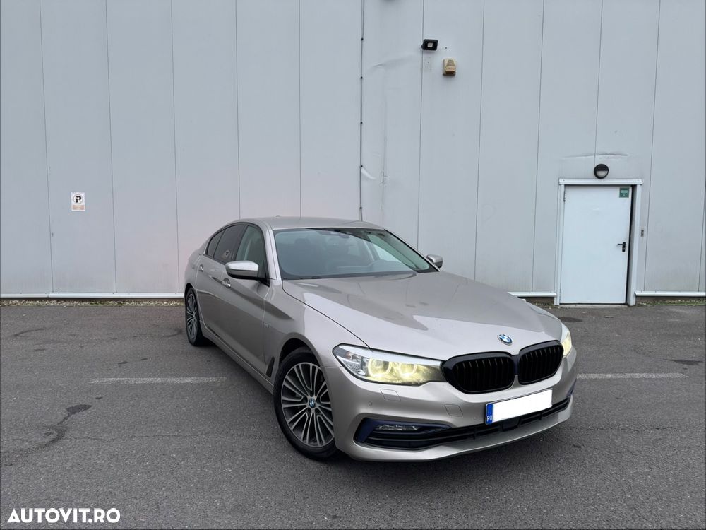 BMW Seria 5 530i Aut. Sport Line - 2
