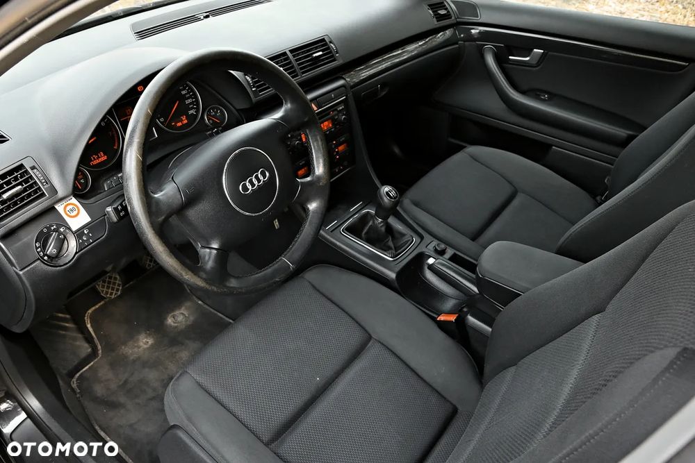 Audi A4 Avant 2 - 8