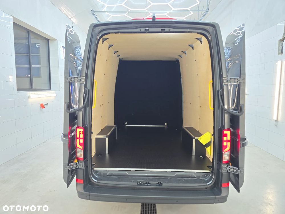 Volkswagen CRAFTER 4 MOTION AUTOMAT-8 Bie TDI 177KM Długi 7-OSOBOWY BOGATA OPCJA WYPOSAŻENIA NAVI KAMERA COFANIA FUL LED LAKIER METALIZOWANY FOTEL KIEROWCY PNEŁMATYCZNY Z MASAZEM SALON PL STAN NOWY NOWY NOWY - 15