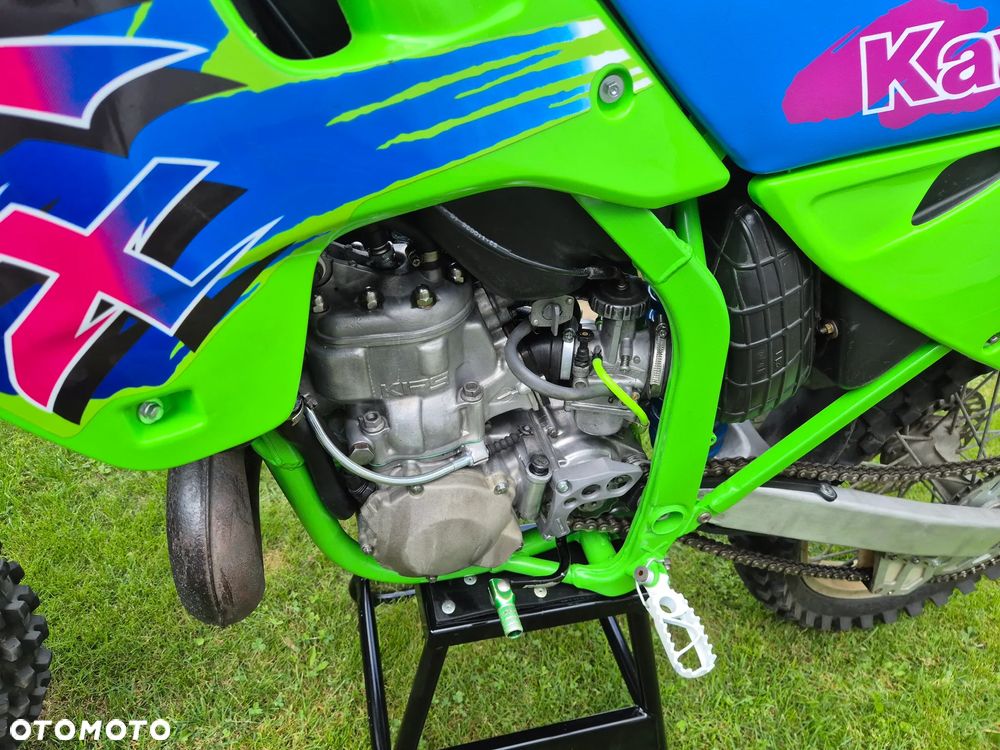 Kawasaki KX - 8