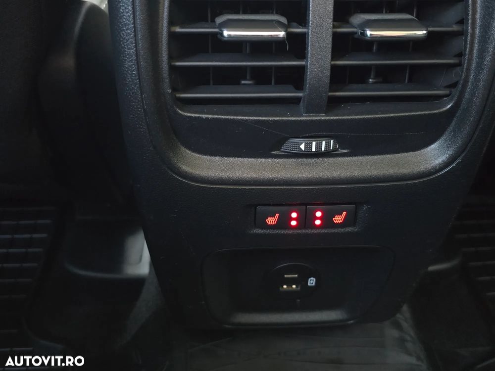 Ford Kuga 2.5 Duratec PHEV Titanium - 15