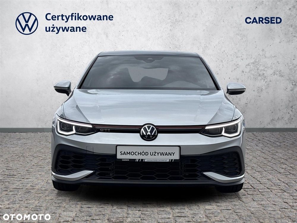 Volkswagen Golf - 38