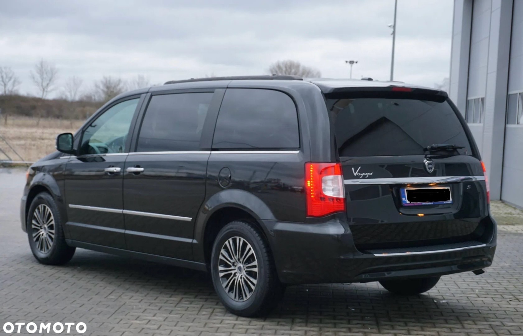 Lancia Voyager 2.8CRD S - 3