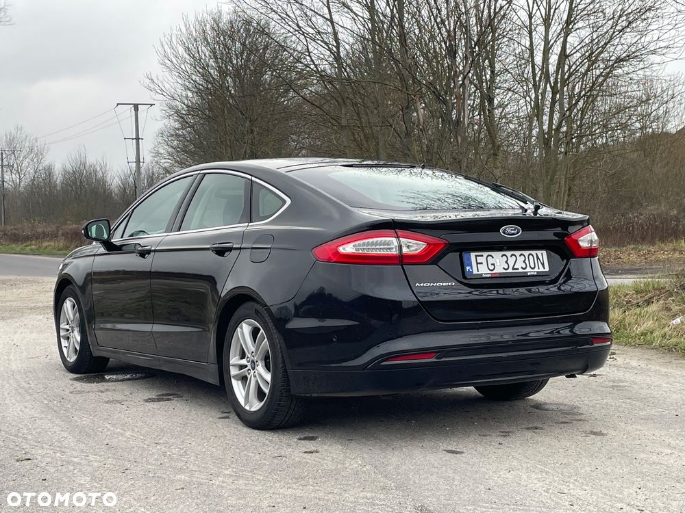 Ford Mondeo 2.0 TDCi Titanium PowerShift - 4