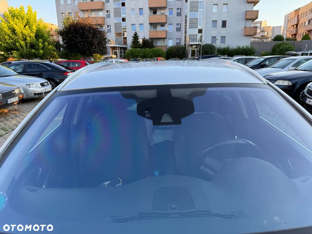 Opel Insignia 1.8 Cosmo - 24
