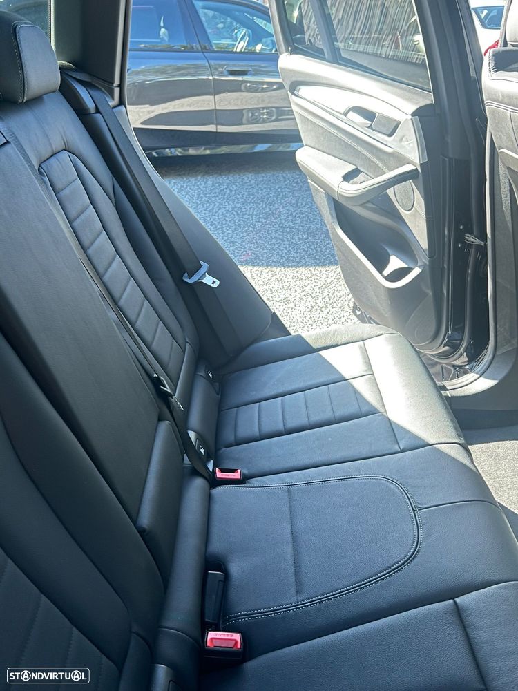 BMW X3 30 i xDrive Pack M - 9