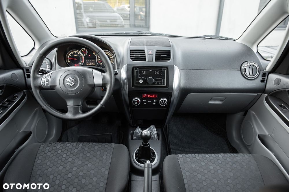 Suzuki SX4 Classic 1.6 VVT 4x4 Style - 15