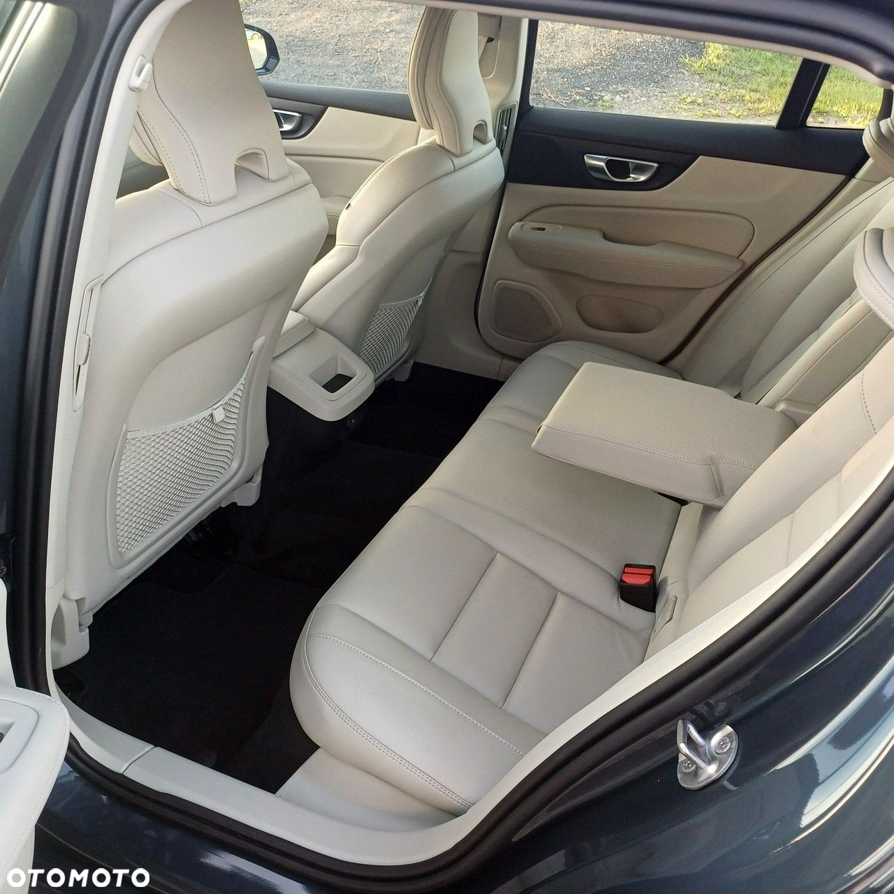 Volvo V60 - 10