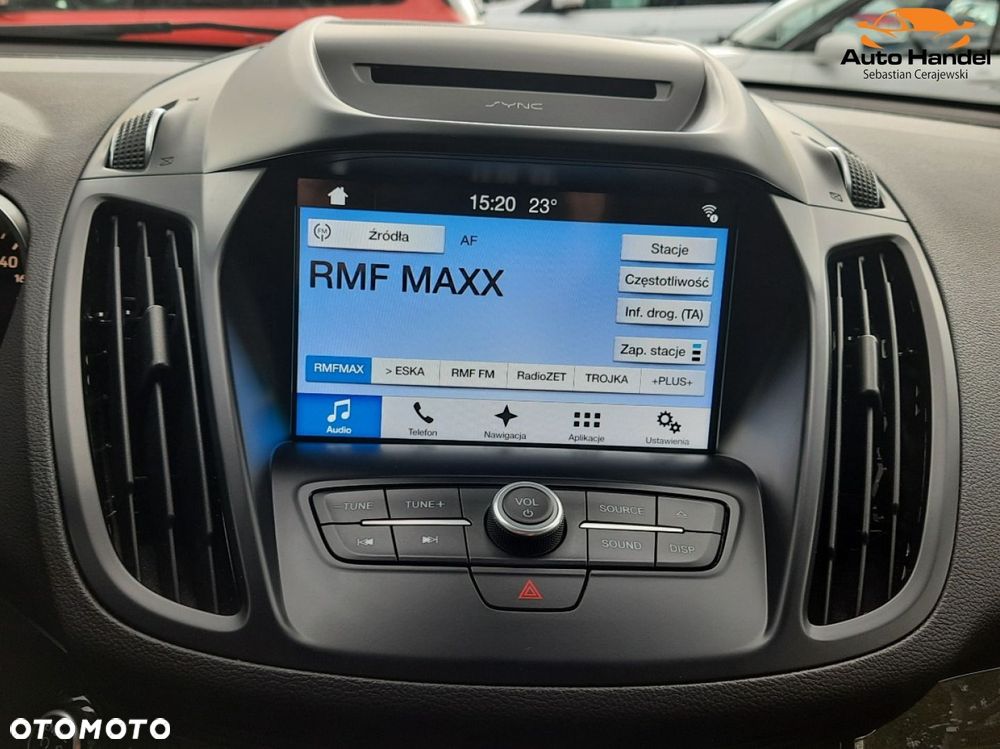 Ford Kuga 1.5 EcoBoost 2x4 ST-Line - 25