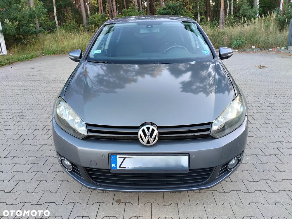 Volkswagen Golf 1.6 TDI Trendline DSG - 4