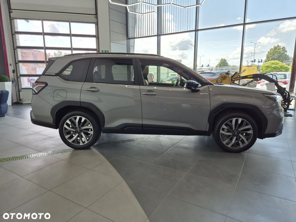 Subaru Forester 2.0i-L Platinum (EyeSight) Lineartronic - 3