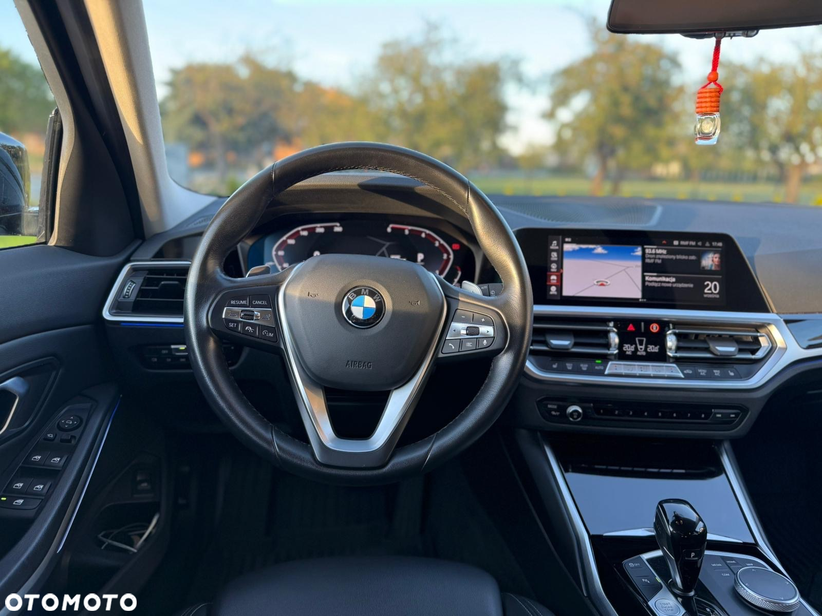 BMW Seria 3 320d Touring Sport Line - 13