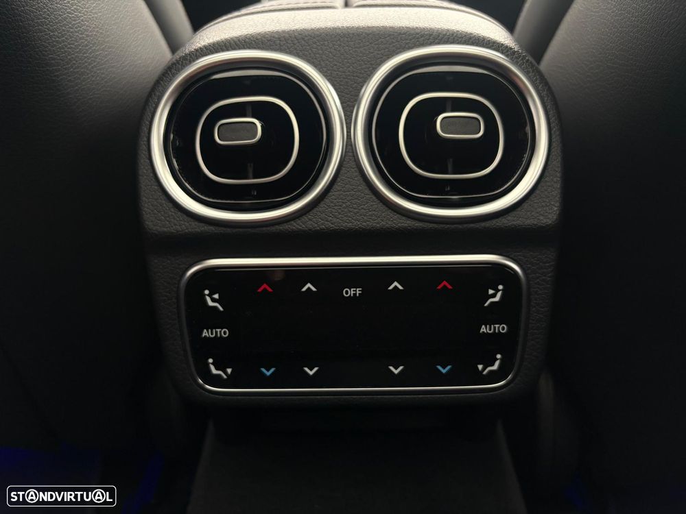 Mercedes-Benz C 300 d AMG Line - 28