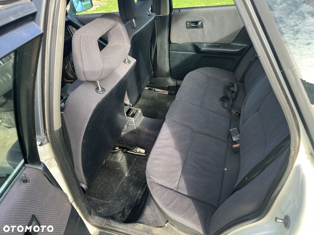 Audi 80 2.0 E - 11