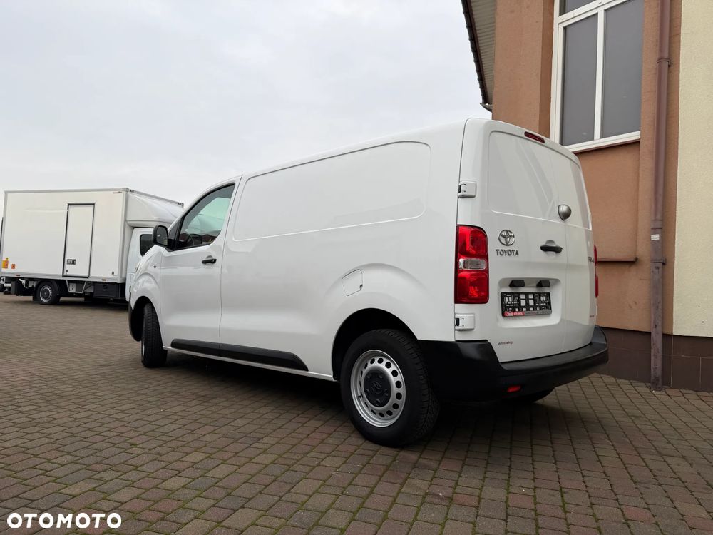 Toyota Proace 2,0 L2H1 - 6