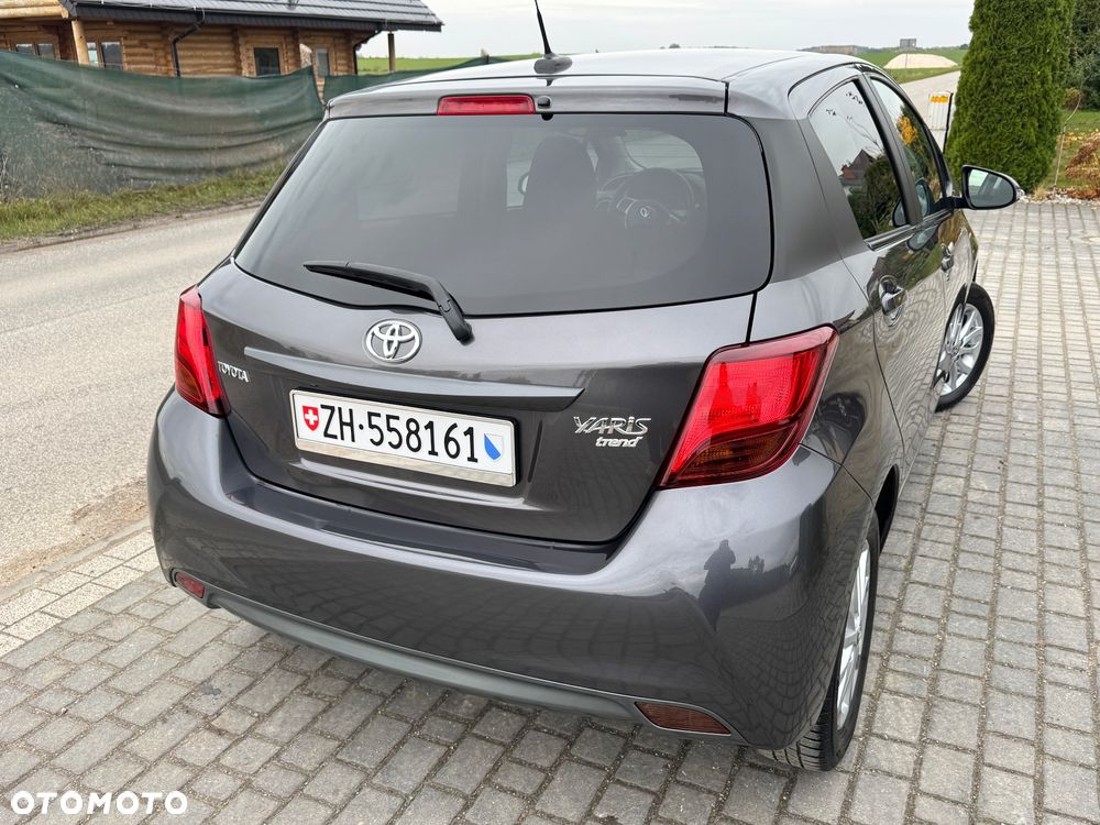 Toyota Yaris 1.33 VVT-i Trend - 17